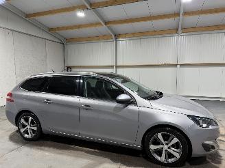 Peugeot 308 1.2 e-THP 96 KW Airco Premiere picture 2