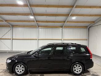 Volvo V-70 2.0T4 140kW Automaat Inscription Edition Pano picture 8