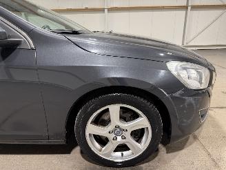 Volvo V-60 2.4D5 151kW Automaat Summum picture 16