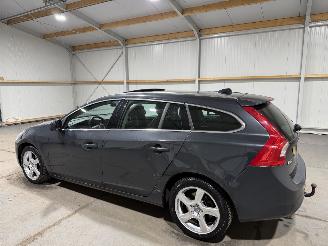 Volvo V-60 2.4D5 151kW Automaat Summum picture 11