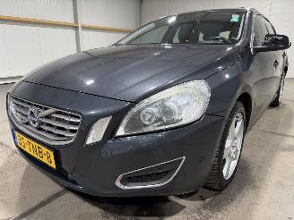 Volvo V-60 2.4D5 151kW Automaat Summum picture 24