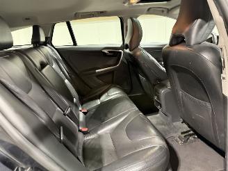 Volvo V-60 2.4D5 151kW Automaat Summum picture 35