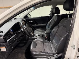 Kia Niro 1.6GDi PHEV 77kW DynamicLine Automaat picture 13