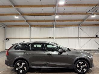 škoda osobní automobily Volvo V-60 Cross Country 2.0B5 184kW Automaat AWD Pro 2021/2