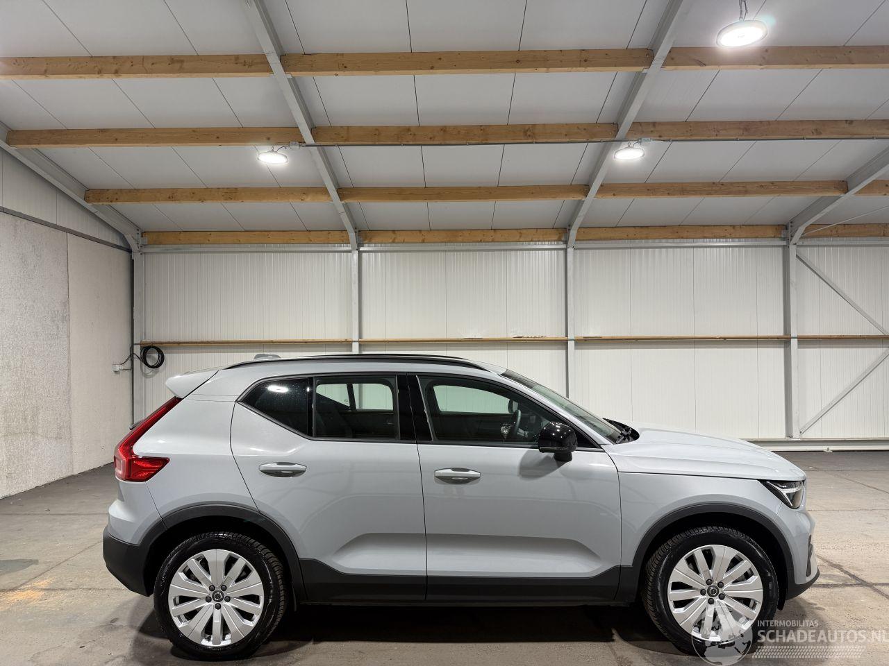 Volvo XC40 70kWh Single Motor 175kW Essential