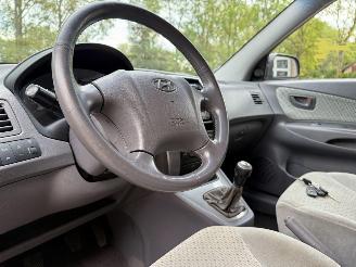 Hyundai Tucson 2.0i 4WD Style Cruise Clima NAP ! picture 10