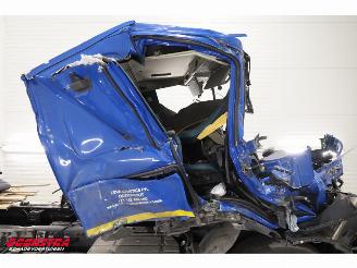 Volvo FM 420 Full Air Autotransport Chassis picture 5