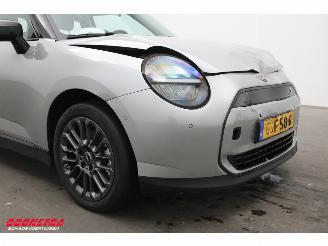 Mini Mini SE Essential 54.2 kWh 218 PK LED Navi Cruise Camera picture 5