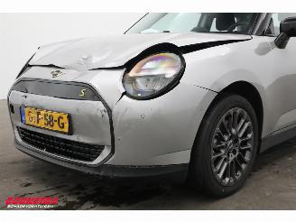 Mini Mini SE Essential 54.2 kWh 218 PK LED Navi Cruise Camera picture 10