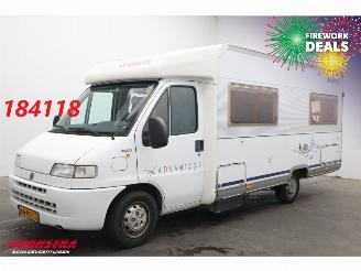 skadebil camper Dethleffs  T 6541 Advantage 2.8 JTD Luifel Fietsendrager Frans Bed 2002/6