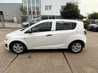 Chevrolet Aveo  picture 4