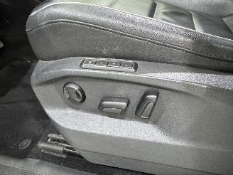 Volkswagen Tiguan 1.4 TSI Comf.Business Pano picture 11