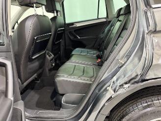 Volkswagen Tiguan 1.4 TSI Comf.Business Pano picture 28