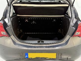 Opel Corsa 5-Drs 1.0 Ecotec Color Edition picture 16