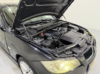 BMW 3-serie Touring 320i Executive Aut picture 13