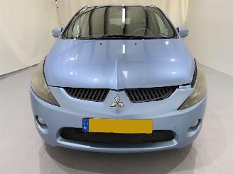 Mitsubishi Grandis 2.4-16V Intense 7-pers. picture 2