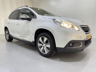 Peugeot 2008 1.2 PureTech 82 Allure Clima picture 21