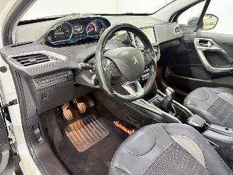 Peugeot 2008 1.2 PureTech 82 Allure Clima picture 7