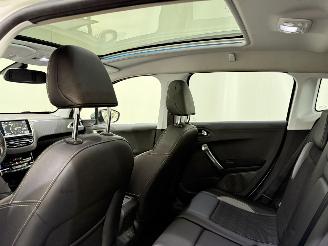 Peugeot 2008 1.2 PureTech 82 Allure Clima picture 12