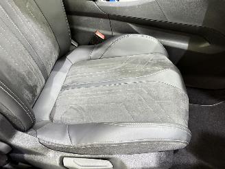 Peugeot 5008 130 Allure GT Aut8 7-seats picture 29