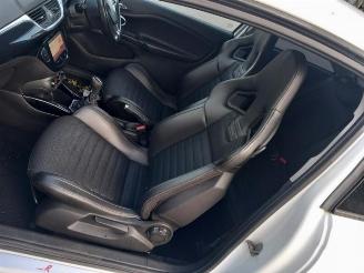 Opel Corsa-E Corsa E, Hatchback, 2014 1.6 OPC Turbo 16V picture 11