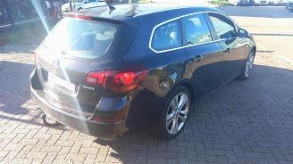 Opel Astra Astra J Sports Tourer (PD8/PE8/PF8), Combi, 2010 / 2015 1.4 Turbo 16V picture 7