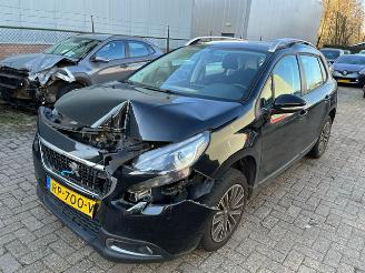 Coche accidentado Peugeot 2008 1.2 PureTech Blue Lion 2018/2