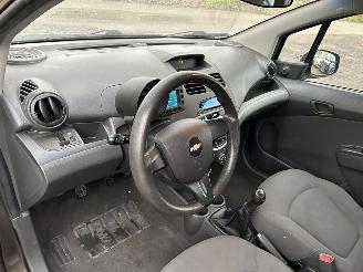 Chevrolet Spark 1.0-16V picture 10