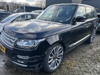 Avarii autoturisme Land Rover Range Rover 3.0 TDV6  Autobiography  Automaat  Pano-Leer Bomvolle auto 2014/4