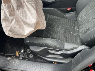 Peugeot 3008 e- 3008 GT  Avantage Automaat  ( Nieuw prijs 52500,00 ) picture 11