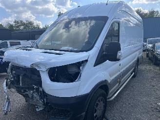skadebil auto Ford Transit 2,0 TDCI   L4H3 2024/5
