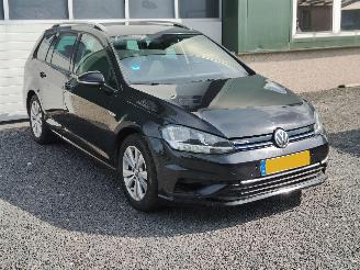 Volkswagen Golf 1.5 TSI Comfortline Navi Clima Cruise picture 3