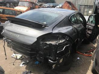 Porsche Panamera Panamera (970), Liftback, 2009 / 2016 3.0 V6 24V S E-Hybrid picture 4