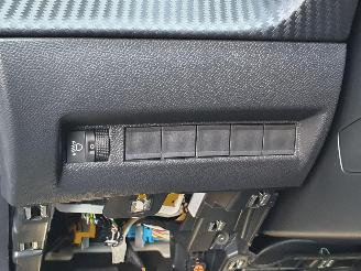 Peugeot 2008 P24E 1.2P Aut. picture 30