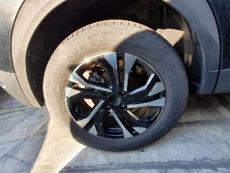 Peugeot 2008 P24E 1.2P Aut. picture 10