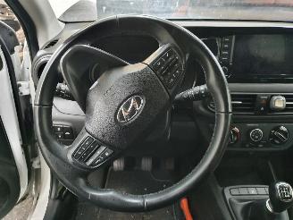 Hyundai I-10 GLS 1.0 Comfort Smart picture 27