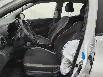 Hyundai I-10 GLS 1.0 Comfort Smart picture 15