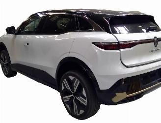 Renault Mégane E-Tech 5 Electrique EV40 picture 4