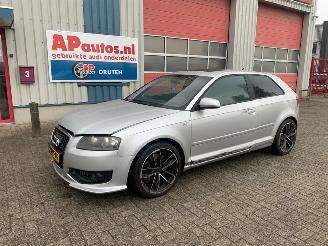 škoda osobní automobily Audi A3 3.2 V6 24V FSI QUATTRO 2004/6
