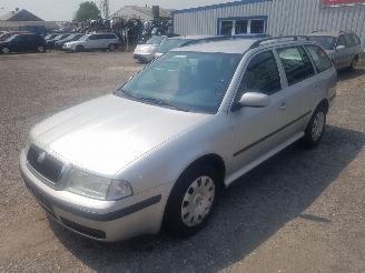 Skoda Octavia Zilver LF7T Onderdelen Bumper Deur picture 1