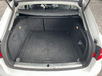 Audi A4 Avant B8 2.0 TDI DPF Multitronic picture 14