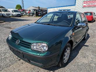 Démontage voiture Volkswagen Golf 1.6 1998/4