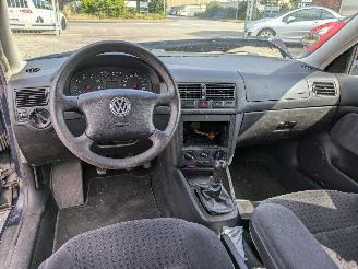 Volkswagen Golf 1.4 picture 9