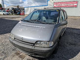 Dezmembrări autoturisme Renault Espace 2.2 1992/1