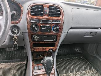 Hyundai Sonata 2.5i V6 picture 12