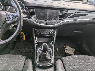 Opel Astra 1.6 D picture 10