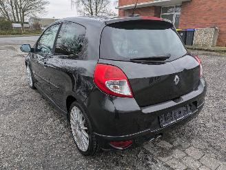 Renault Clio 1.6 picture 7