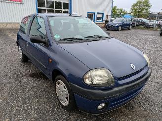 Renault Clio 1.2 picture 3
