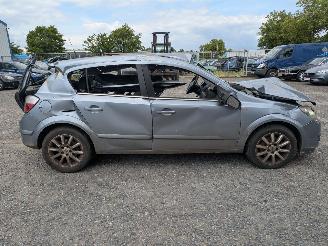 Opel Astra 1.8 picture 4