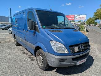 Mercedes Sprinter 210 CDI picture 3